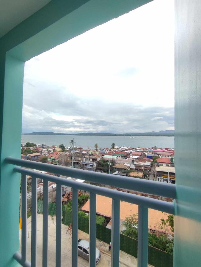 Apartment Cozy 2 Bedroom In Near Airport With Balcony